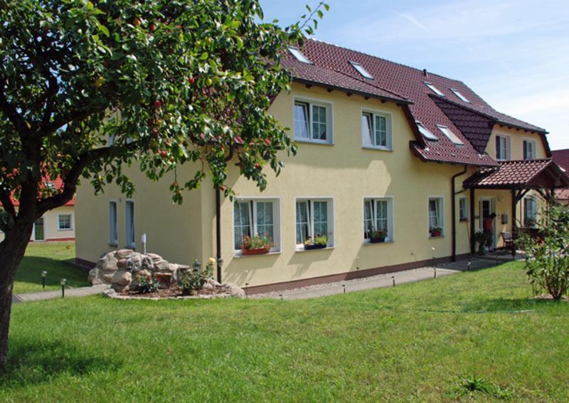 Selliner Pension Am Waldrand Exterior photo